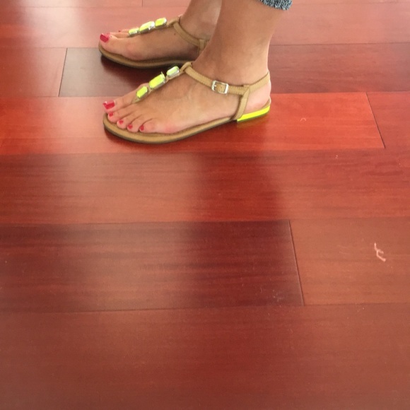 Sandals - Picture 6 of 6